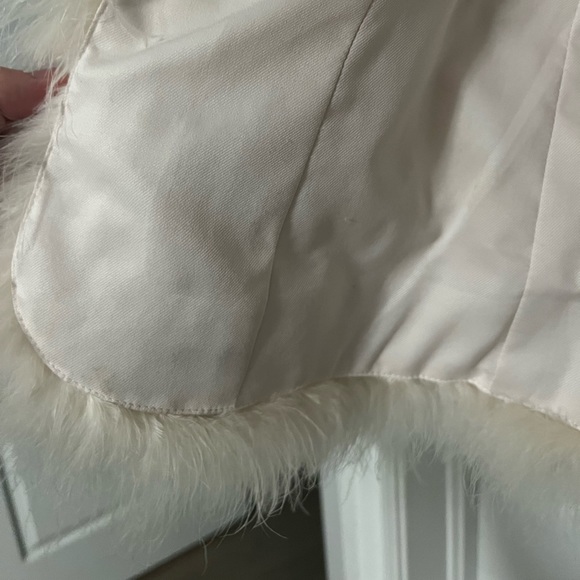 SOLD Soft pink %100 feather vest - Picture 12 of 16